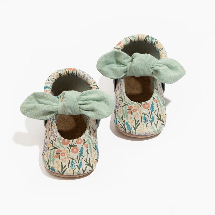 Wallflower Knotted Bow Mocc