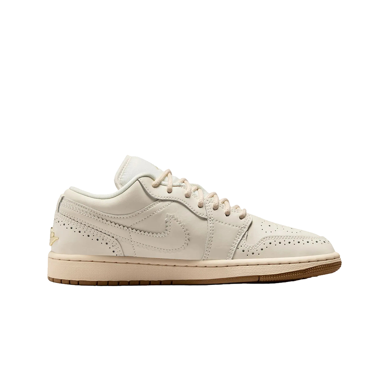 WOMEN'S AIR JORDAN 1 SE "BROGUE" CHALK/METALLIC GOLD