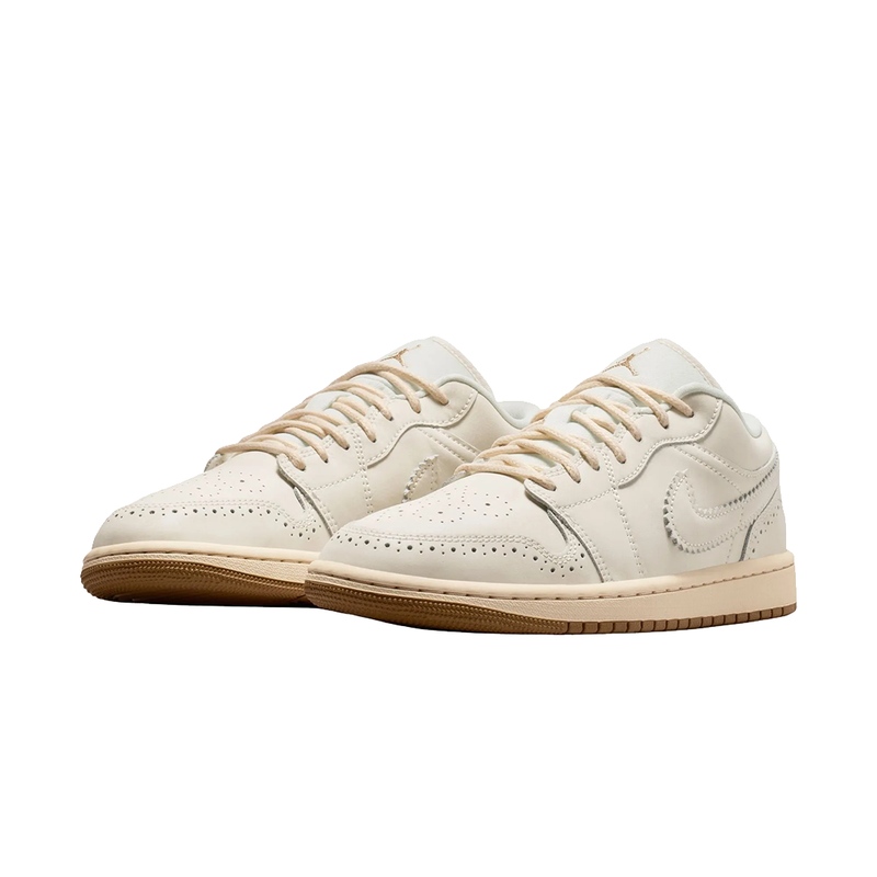 WOMEN'S AIR JORDAN 1 SE "BROGUE" CHALK/METALLIC GOLD