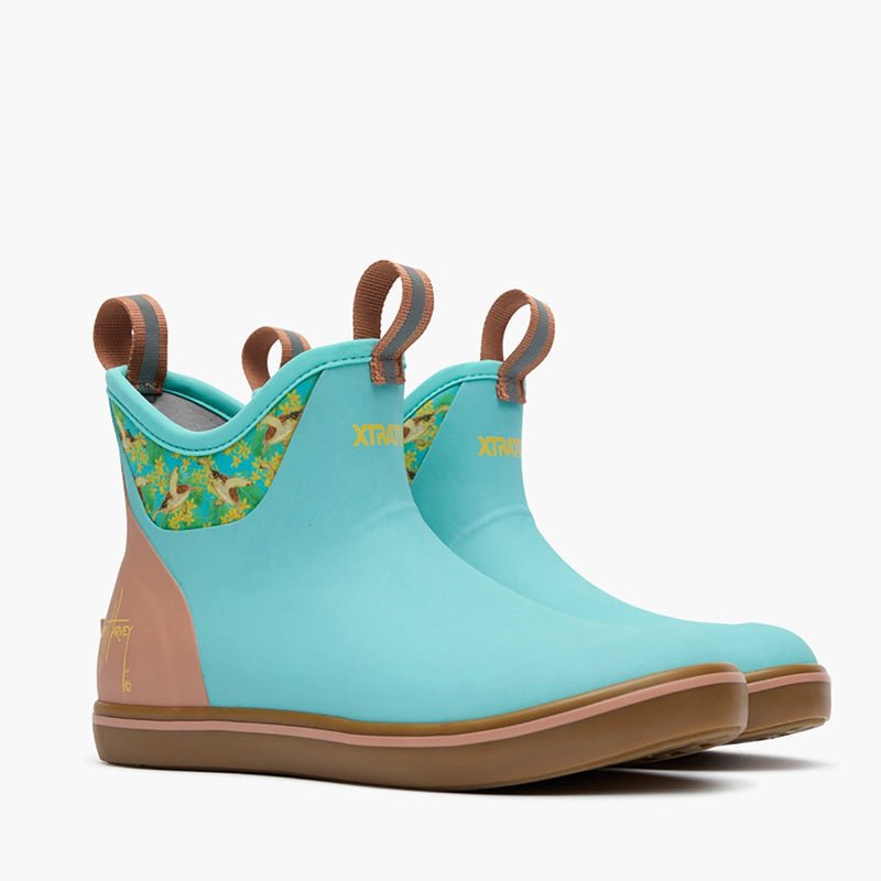 Xtratuf Pool Blue And Turtle Floral XWABGHTF Ankle Deck