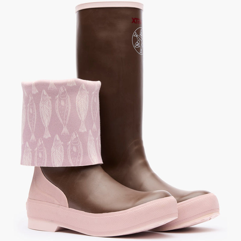 Xtratuf Women's Salmon Sisters 15" Waterproof Legacy Boot XWL9FH Halibut Print